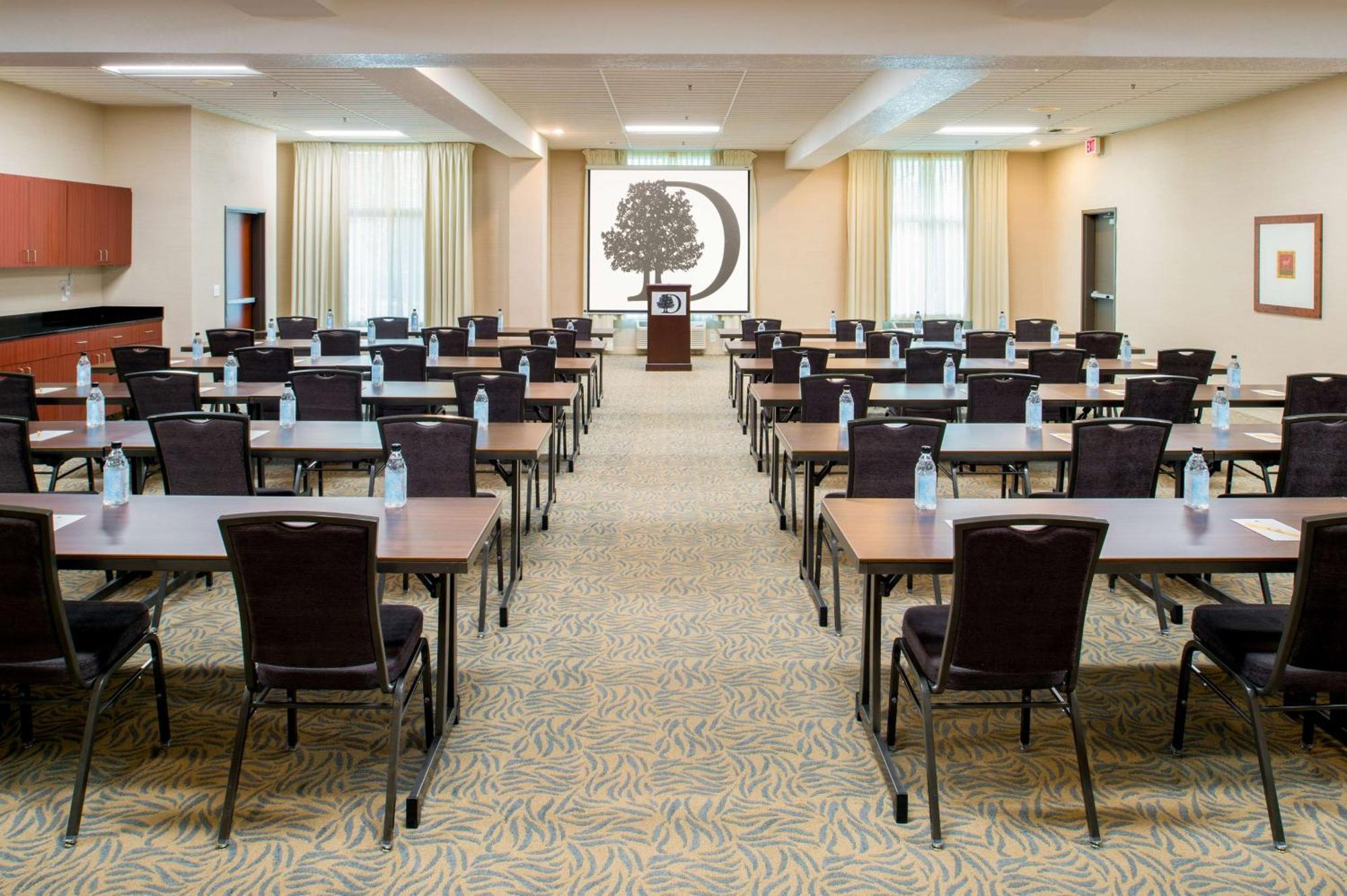 Doubletree By Hilton Olympia Exterior foto