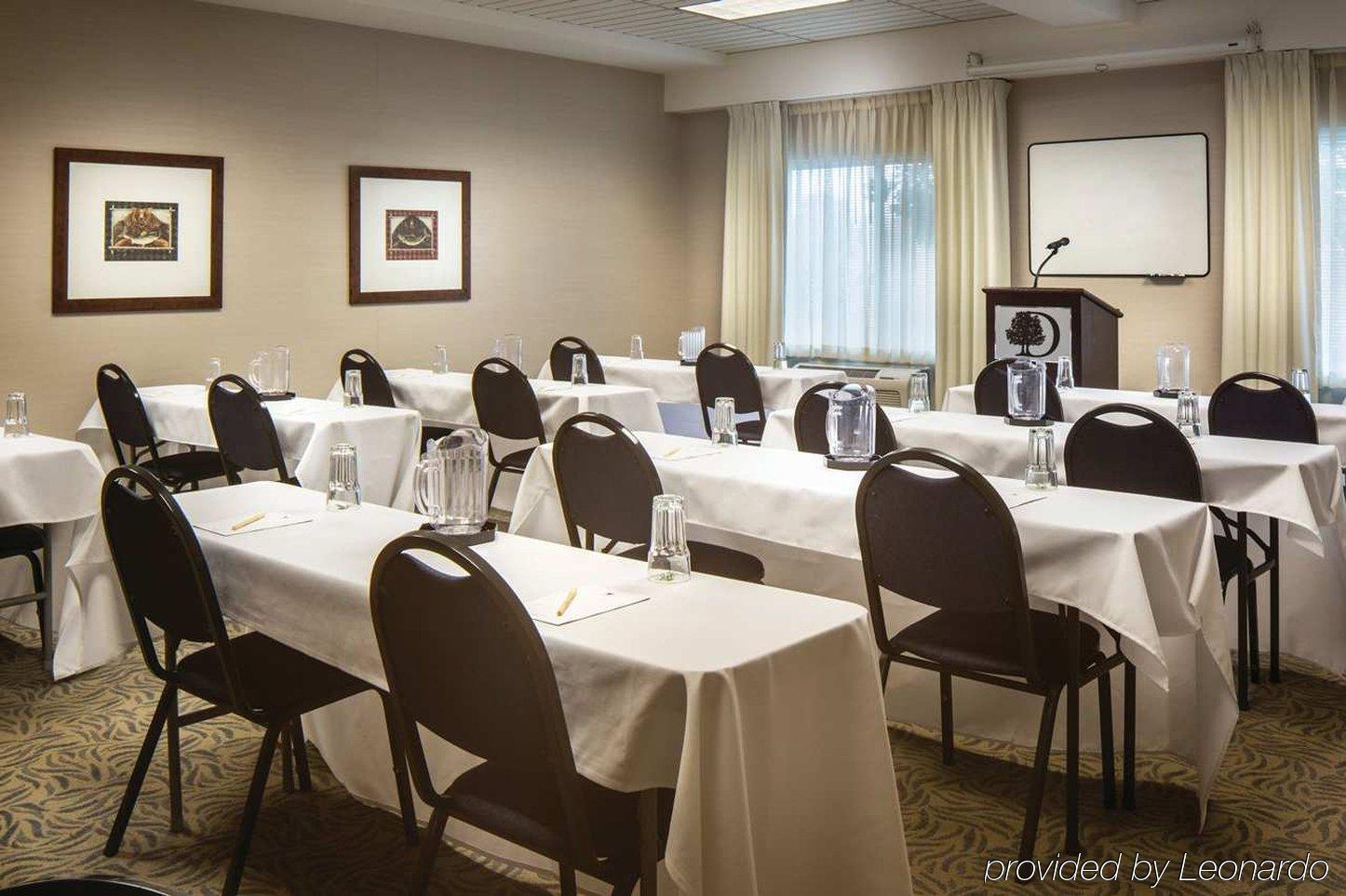 Doubletree By Hilton Olympia Exterior foto